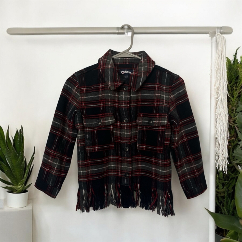 🥳 $20 NWOT Kid's Freshman Plaid Flannel Shacket with Fringe Hem M